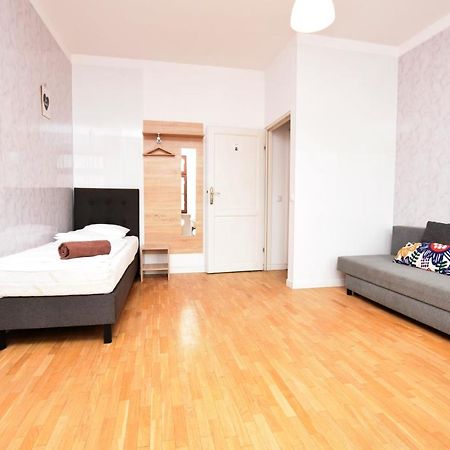 City Central Hostel Wrocław Extérieur photo
